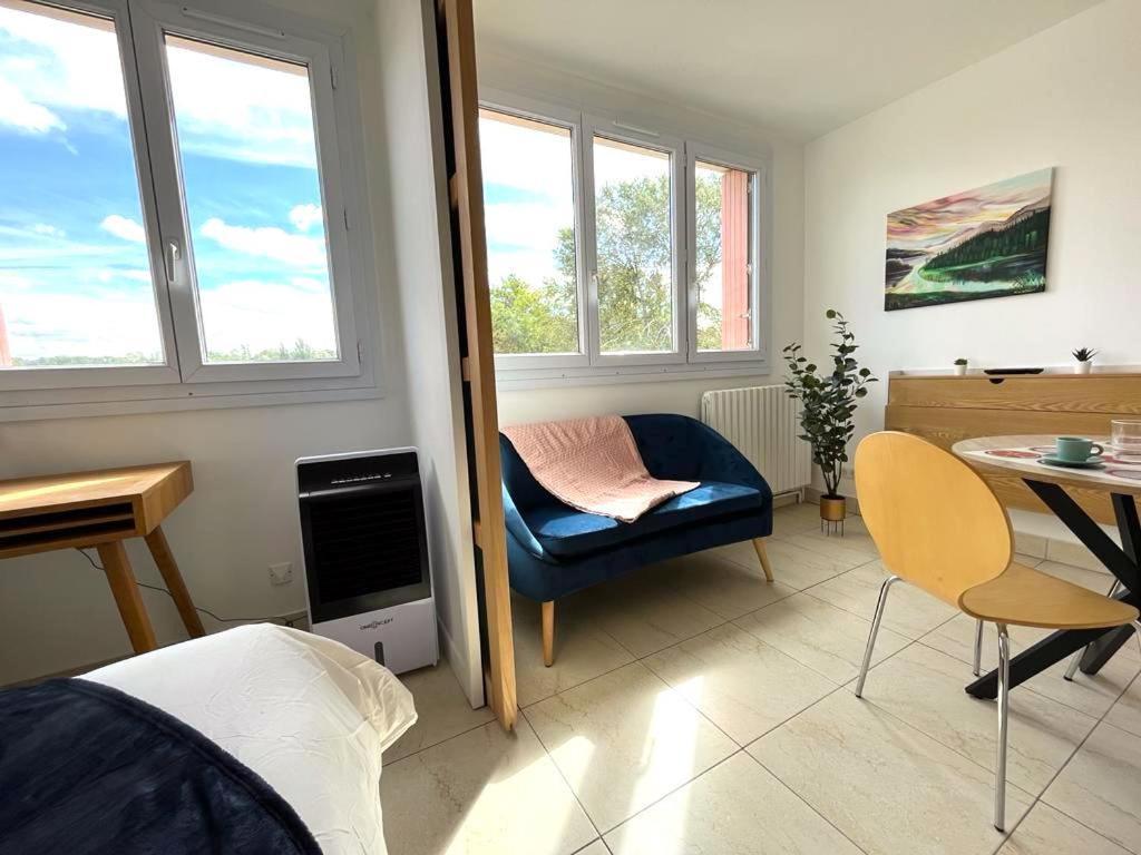 Le Prasino - Paisible Appartement Proche Rer - Bail Mobilite Massy  Eksteriør bilde